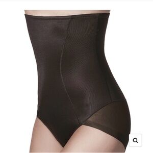 Janira Siluete Forte High Waist Shaper | Control High Rise Brief Shaper Size: M